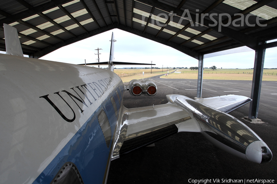 United States Air Force Lockheed VC-140B JetStar (61-2490) | Photo 84147