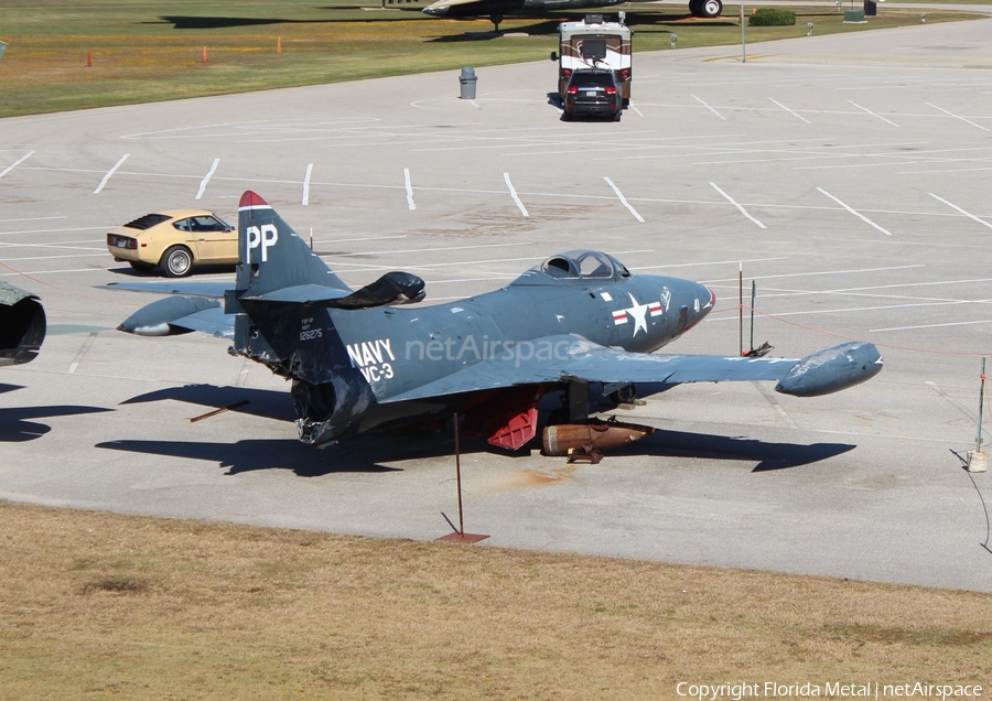 United States Navy Grumman F9F-5P Panther (126275) | Photo 465453