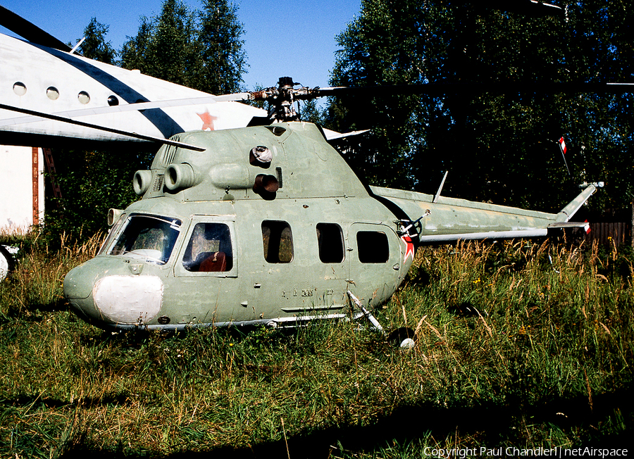 Soviet Union Air Force Mil V-2V (12 YELLOW) | Photo 75444