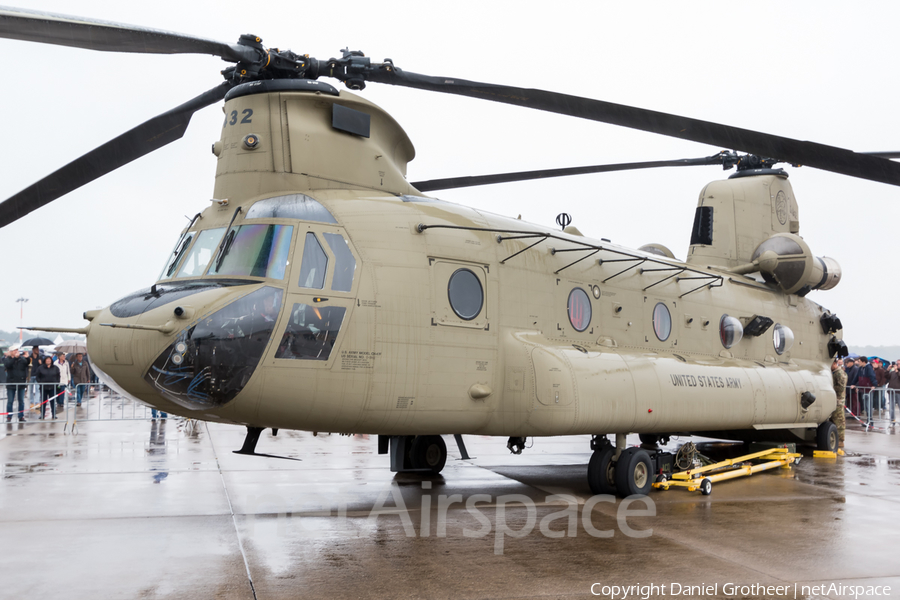 United States Army Boeing CH-47F Chinook (13-08432) | Photo 190808