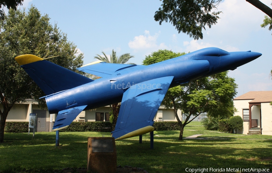United States Navy Grumman F-11A Tiger (138608) | Photo 465689