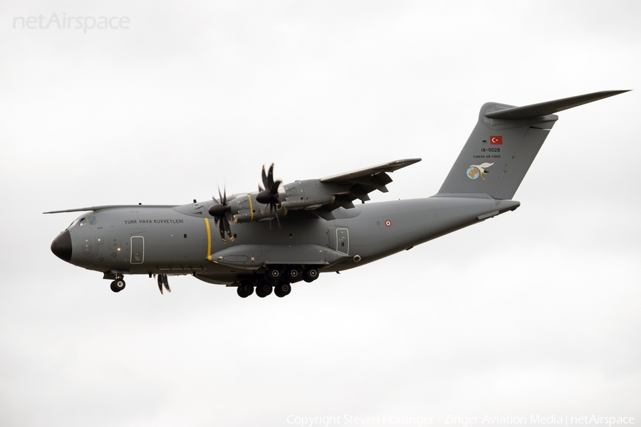 Turkish Air Force (Türk Hava Kuvvetleri) Airbus A400M-180 Atlas (14-0028) | Photo 204456