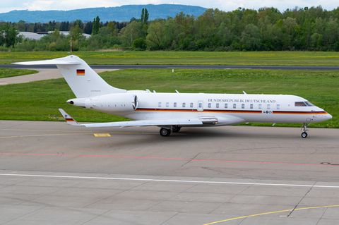 German Air Force Bombardier BD-700-1A10 Global 6000 (1405) at  Friedrichshafen, Germany