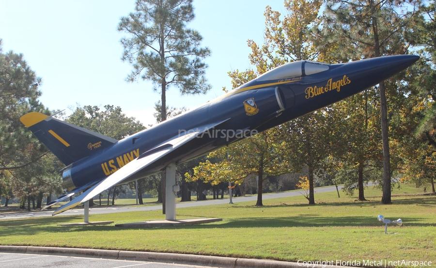 United States Navy Grumman F-11A Tiger (141869) | Photo 465883
