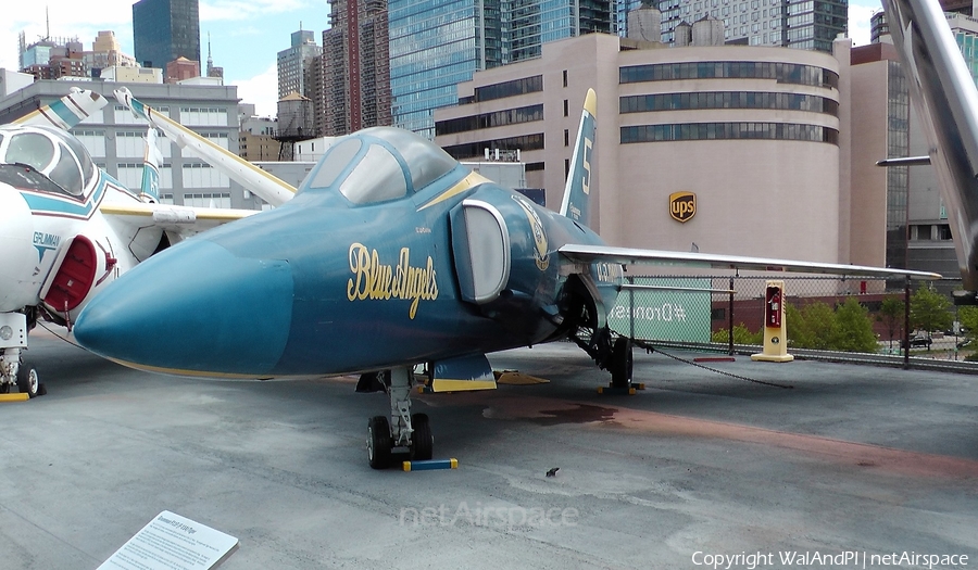 United States Navy Grumman F-11F Tiger (141884) | Photo 442728