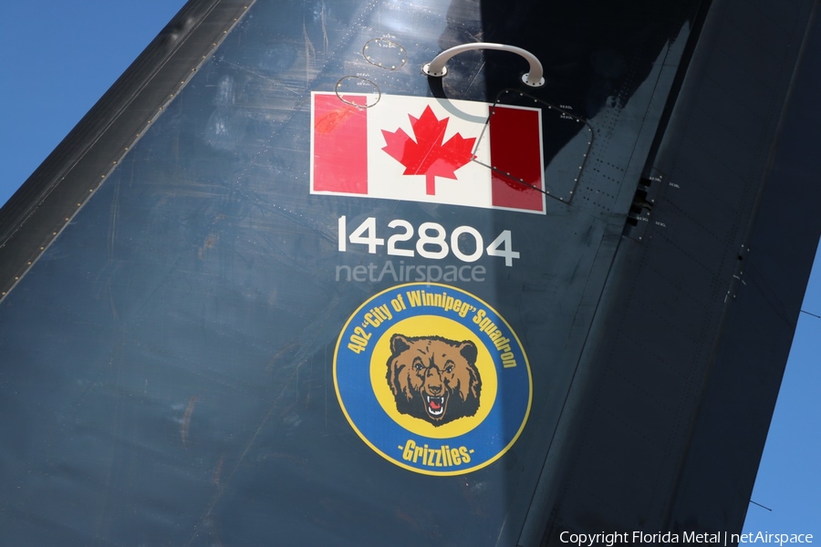 Canadian Armed Forces de Havilland Canada CT-142 (142804) | Photo 433596