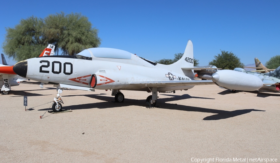 United States Navy Lockheed T-1A SeaStar (144200) | Photo 604834
