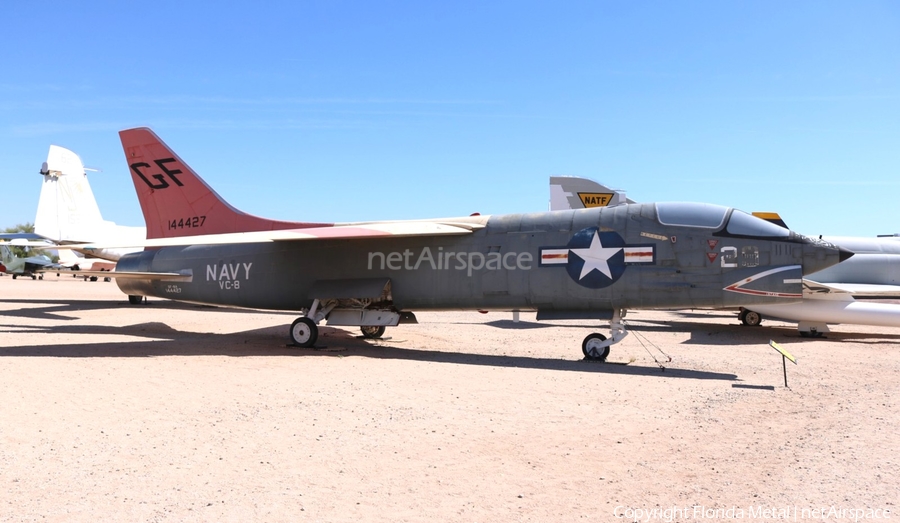 United States Navy Vought DF-8F (F-8A) Crusader (144427) | Photo 466134