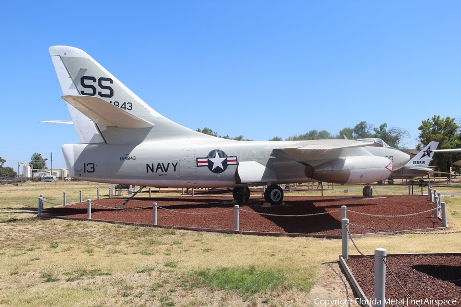 United States Navy Douglas RA-3B Skywarrior (144843) | Photo 373058