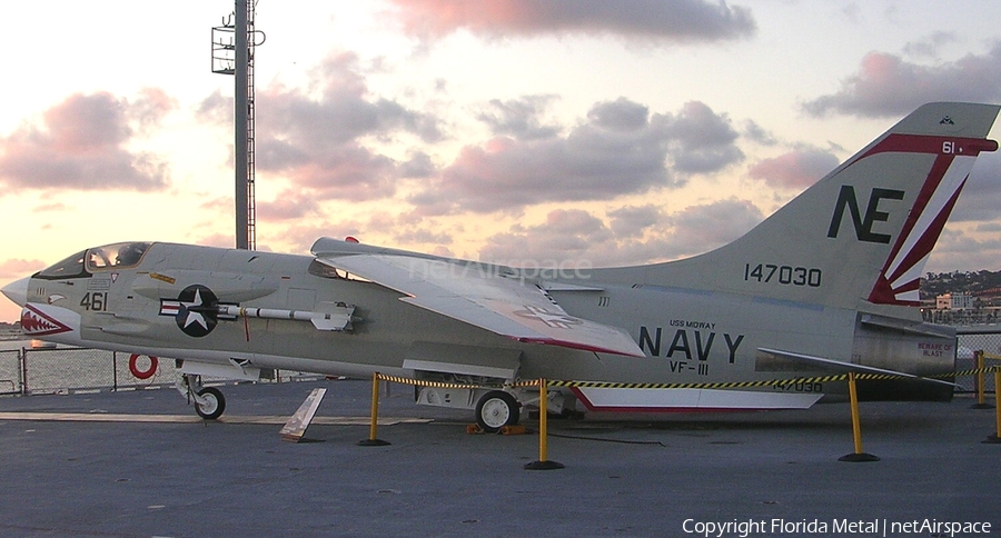 United States Navy Vought F-8K Crusader (147030) | Photo 466429