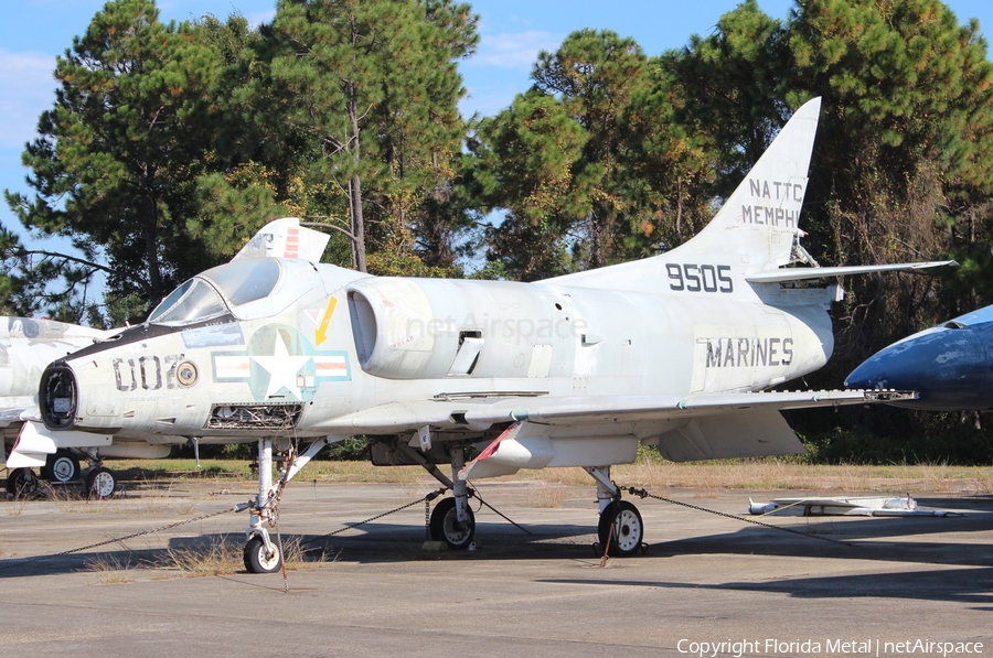 United States Marine Corps Douglas A-4C Skyhawk (149505) | Photo 466574