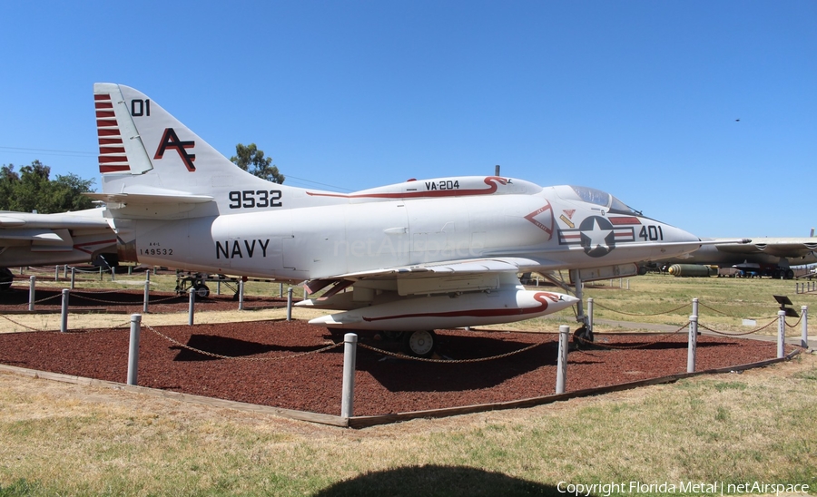 United States Navy Douglas A-4L Skyhawk (149532) | Photo 433638