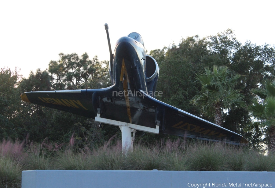 United States Navy Douglas A-4C Skyhawk (149563) | Photo 466576