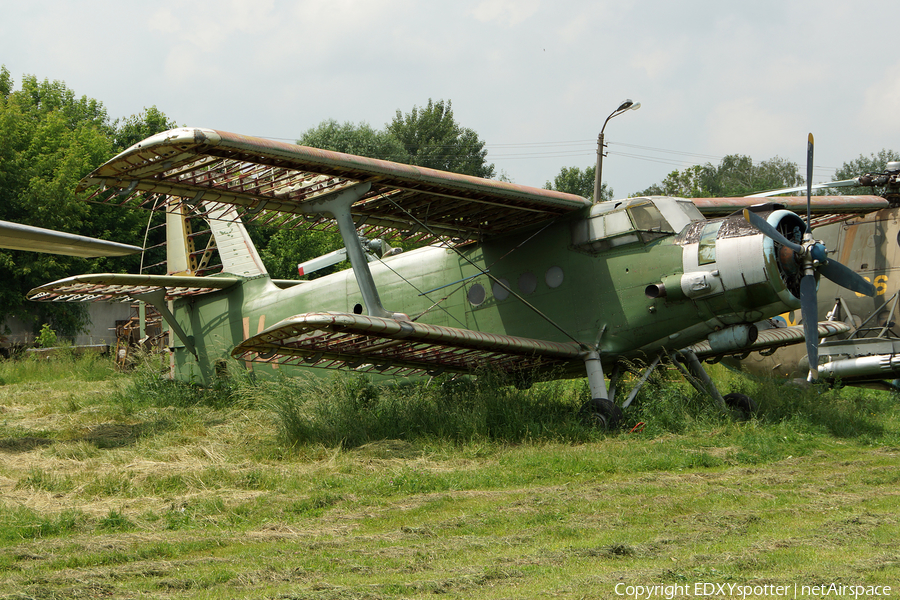 Ukrainian Air Force Antonov An-2T (14 RED) | Photo 344703