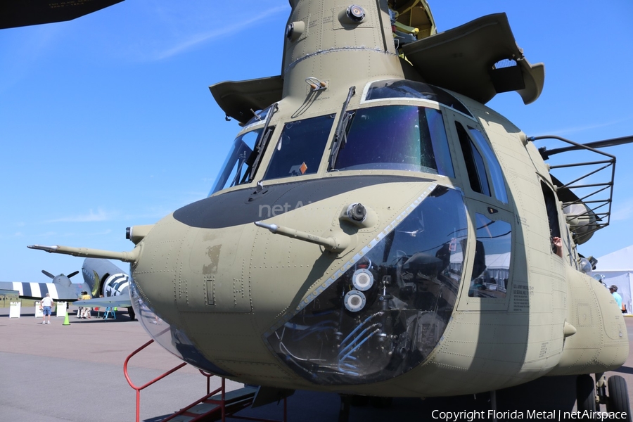 United States Army Boeing CH-47F Chinook (15-08173) | Photo 453534