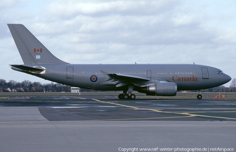 Canadian Armed Forces Airbus CC-150 Polaris (A310-304) (15002) | Photo 402762