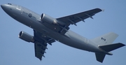 Canadian Armed Forces Airbus CC-150 Polaris (A310-304) (15002) at  Cologne/Bonn, Germany