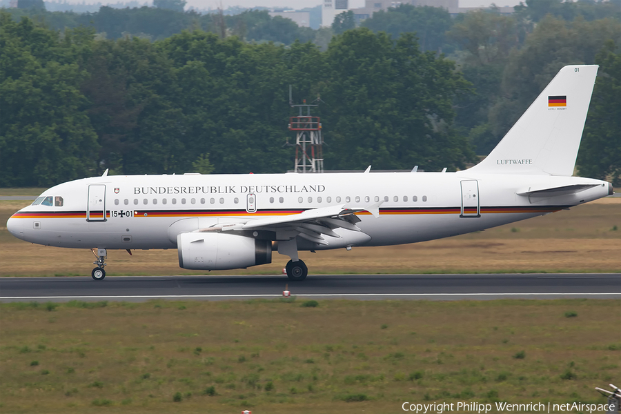 German Air Force (Luftwaffe) Airbus A319-133X CJ (1501) | Photo 260562