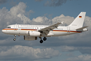 German Air Force (Luftwaffe) Airbus A319-133X CJ (1502) at  Hamburg - Fuhlsbuettel (Helmut Schmidt), Germany