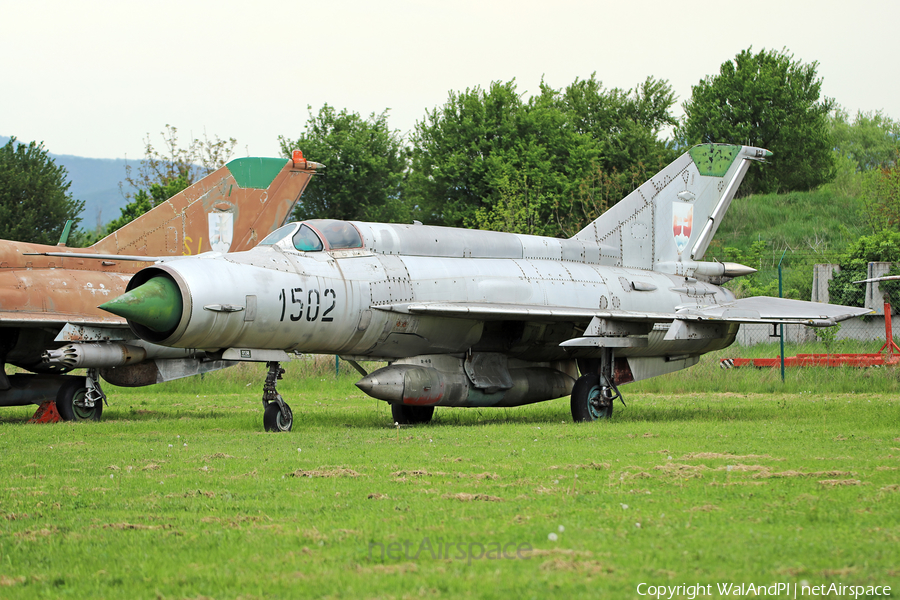 Slovak Air Force Mikoyan-Gurevich MiG-21R Fishbed-H (1502) | Photo 510808