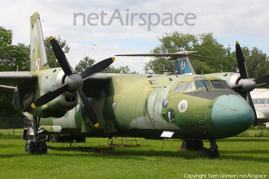 Polish Air Force (Siły Powietrzne) Antonov An-26 (1508) | Photo 330218