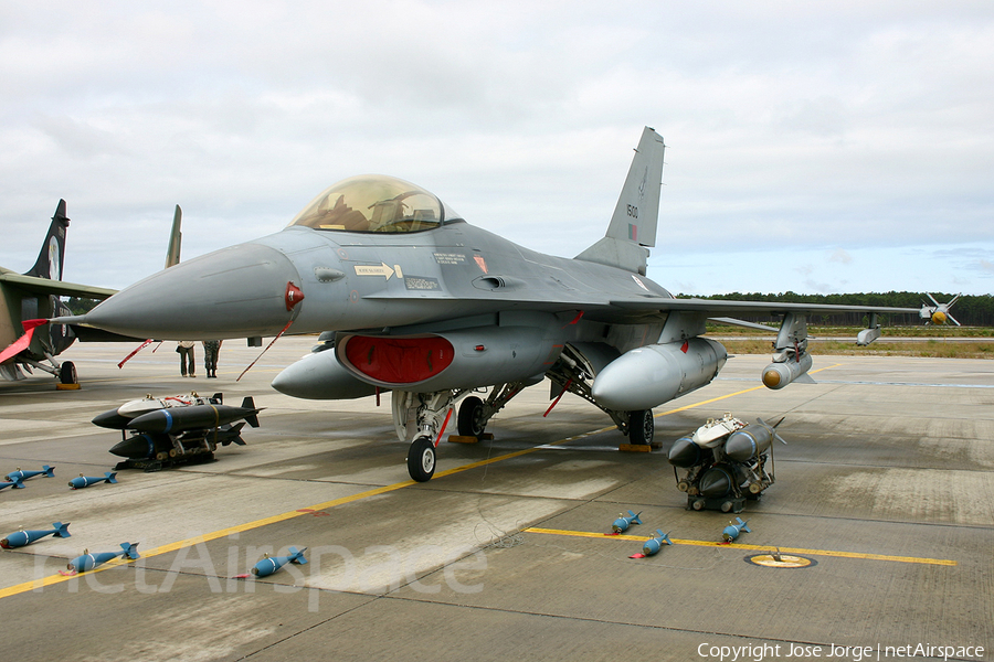 Portuguese Air Force (Força Aérea Portuguesa) General Dynamics F-16A Fighting Falcon (15100) | Photo 524201