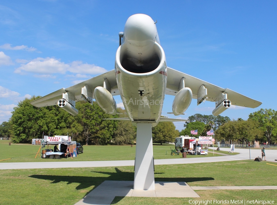 United States Navy LTV A-7A Corsair II (152650) | Photo 466829