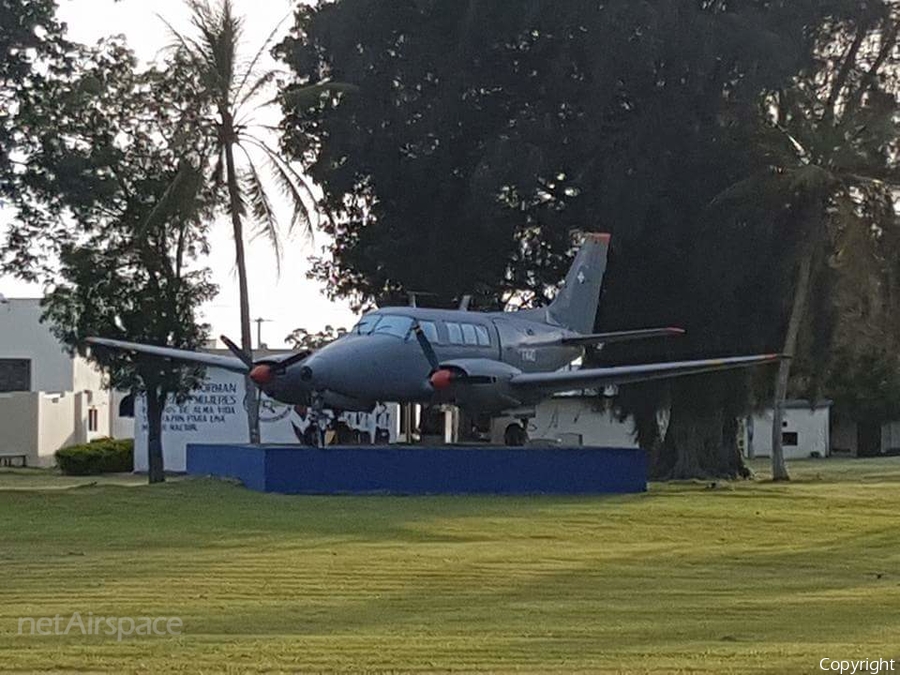 Dominican Republic Air Force (Fuerza Aerea Dominicana) Beech 65-A65 Queen Air (1528) | Photo 116623