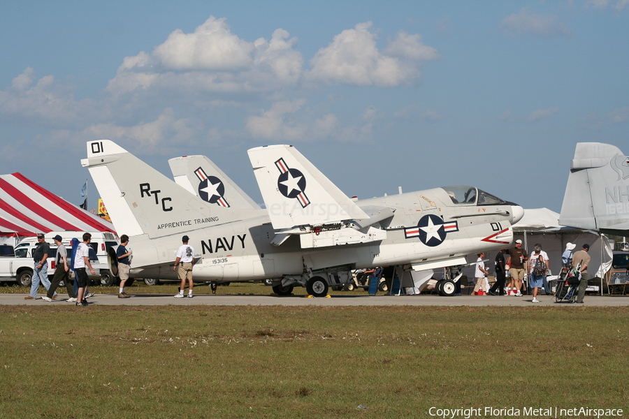 United States Navy LTV A-7A Corsair II (153135) | Photo 466986