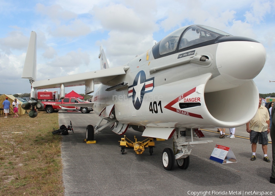 United States Navy LTV A-7A Corsair II (153135) | Photo 466988
