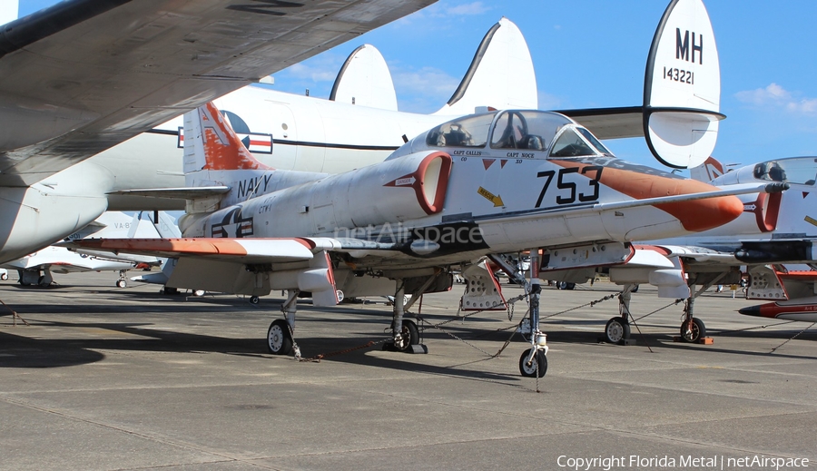 United States Navy Douglas TA-4J Skyhawk (153505) | Photo 466995