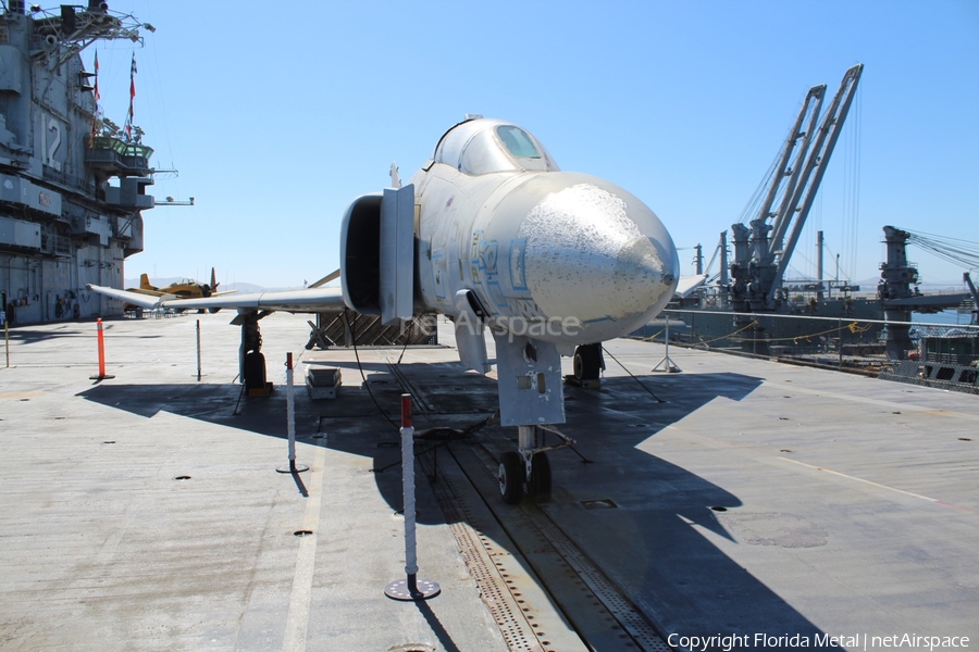 United States Navy McDonnell Douglas F-4S Phantom II (153879) | Photo 433642