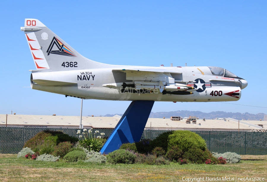 United States Navy LTV A-7B Corsair II (154362) | Photo 308890