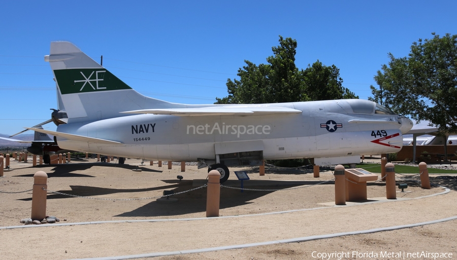 United States Navy LTV A-7B Corsair II (154449) | Photo 433645
