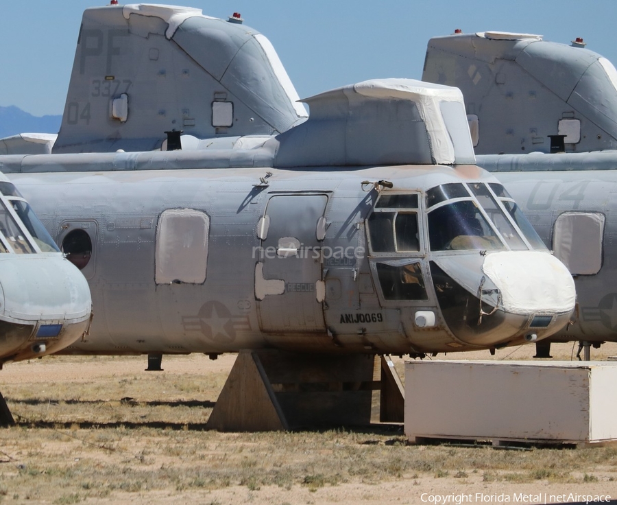 United States Marine Corps Boeing-Vertol CH-46E Sea Knight (154805) | Photo 467111