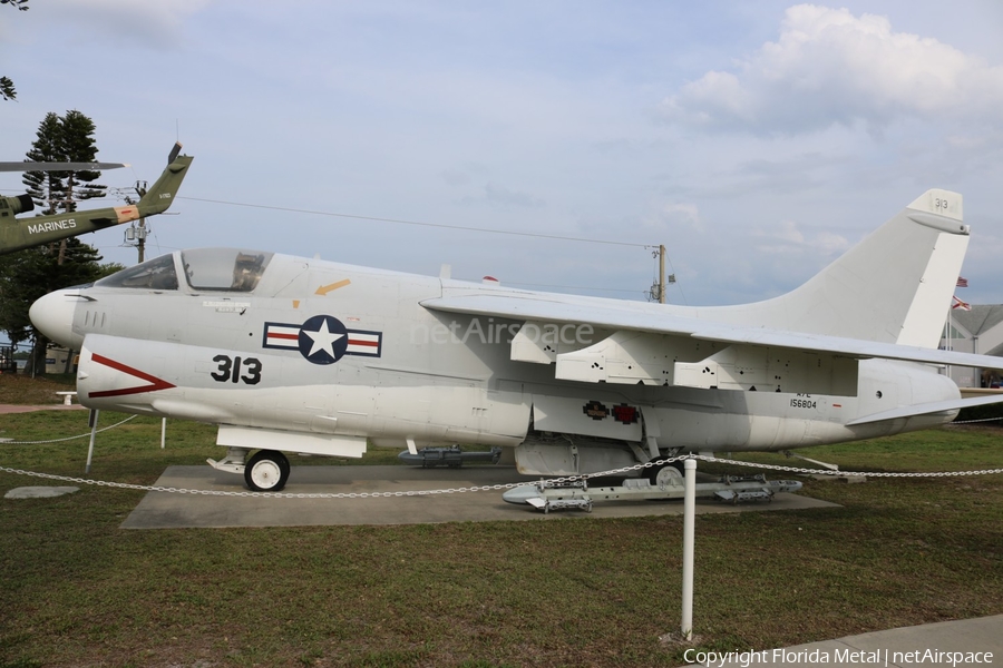 United States Navy LTV A-7E Corsair II (156804) | Photo 467343