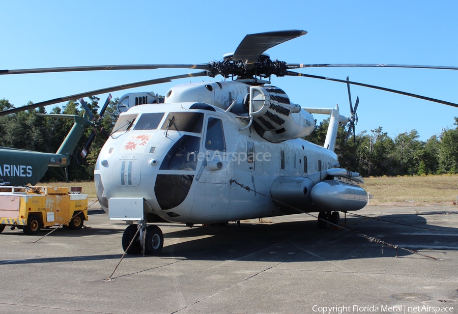United States Marine Corps Sikorsky CH-53D Sea Stallion (157159) | Photo 467350