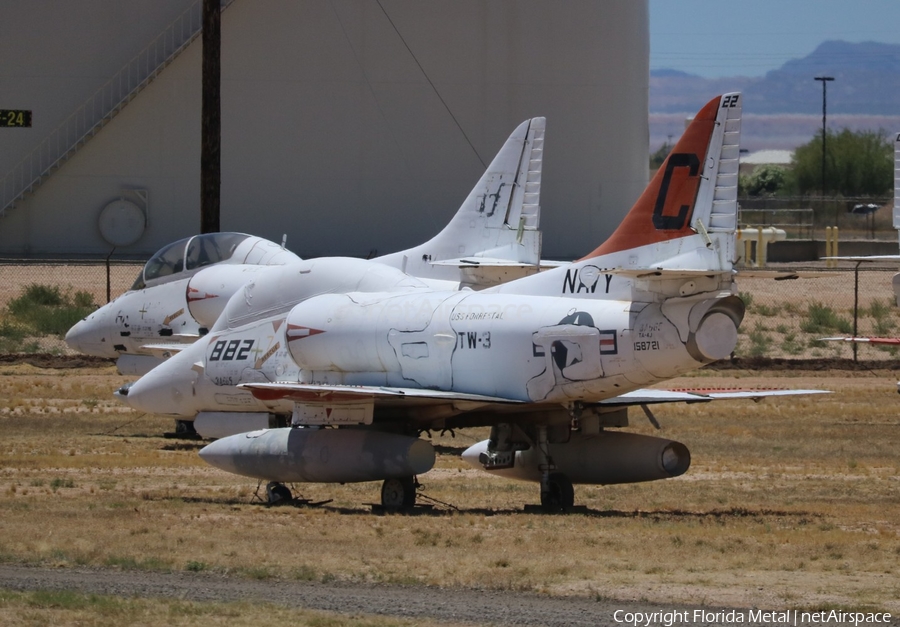 United States Navy Douglas TA-4J Skyhawk (158721) | Photo 467695