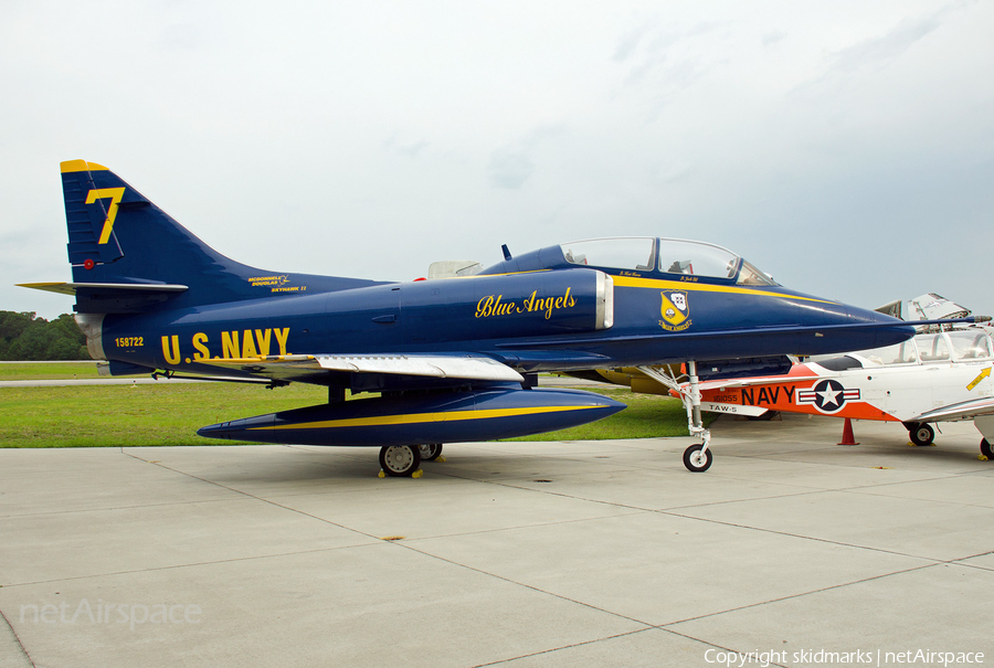 United States Navy Douglas TA-4J Skyhawk (158722) | Photo 76774