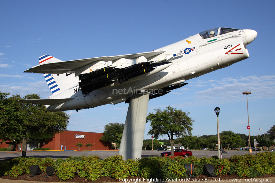 United States Navy LTV A-7E Corsair II (159261) | Photo 170479
