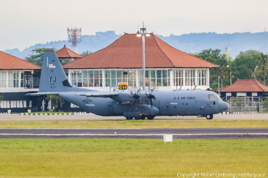 United States Air Force Lockheed Martin C-130J-30 Super Hercules (16-5833) | Photo 537731