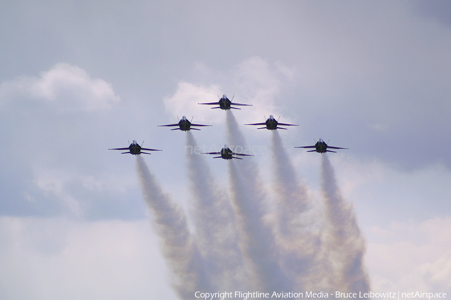 United States Navy McDonnell Douglas F/A-18A Hornet (161***) | Photo 187198