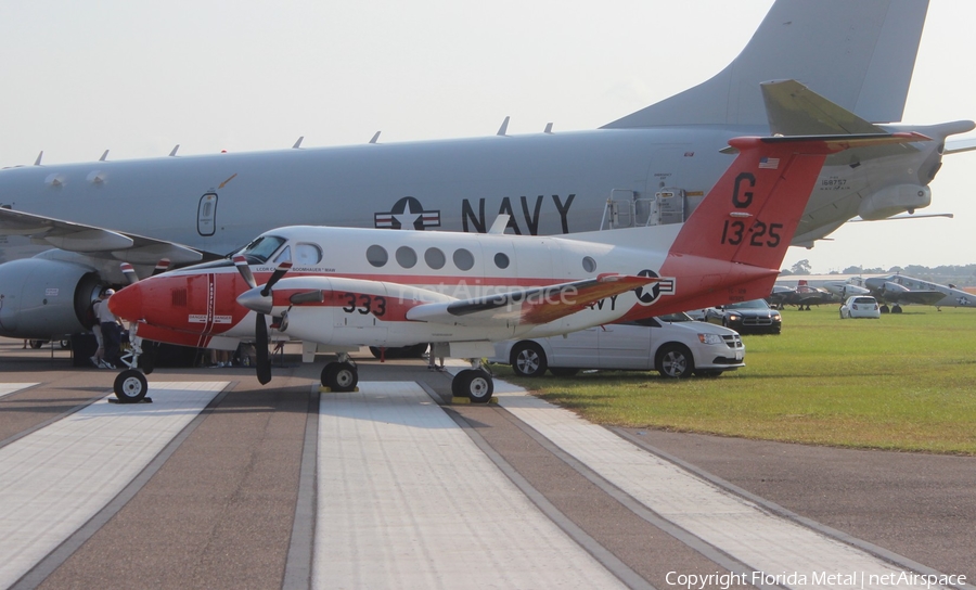 United States Navy Beech TC-12B Huron (161325) | Photo 309170