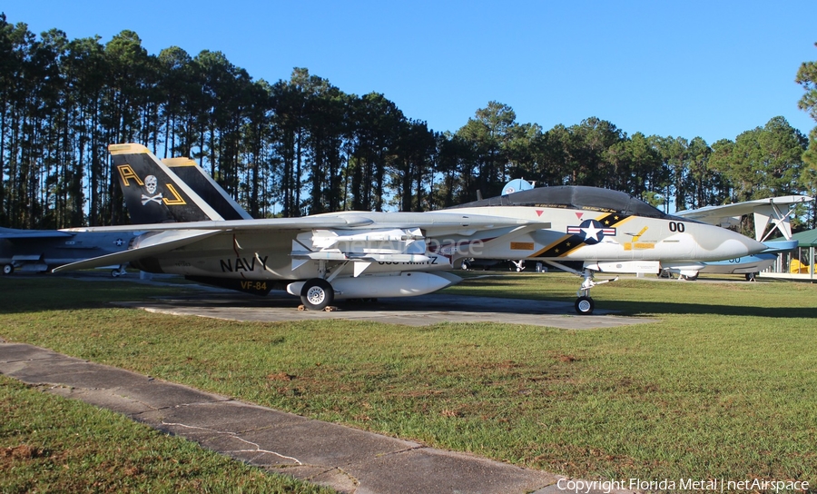 United States Navy Grumman F-14A Tomcat (161863) | Photo 337397