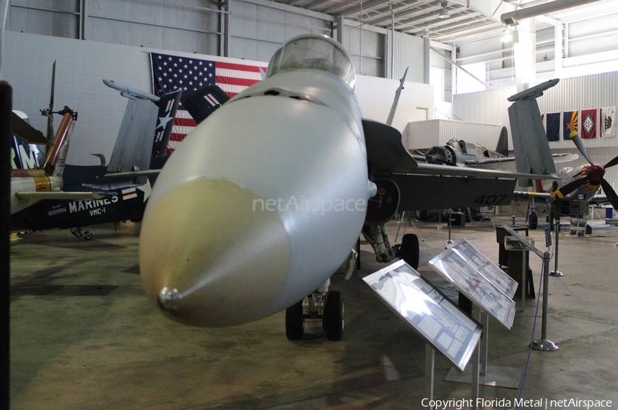 United States Marine Corps McDonnell Douglas F/A-18A Hornet (162417) | Photo 484685