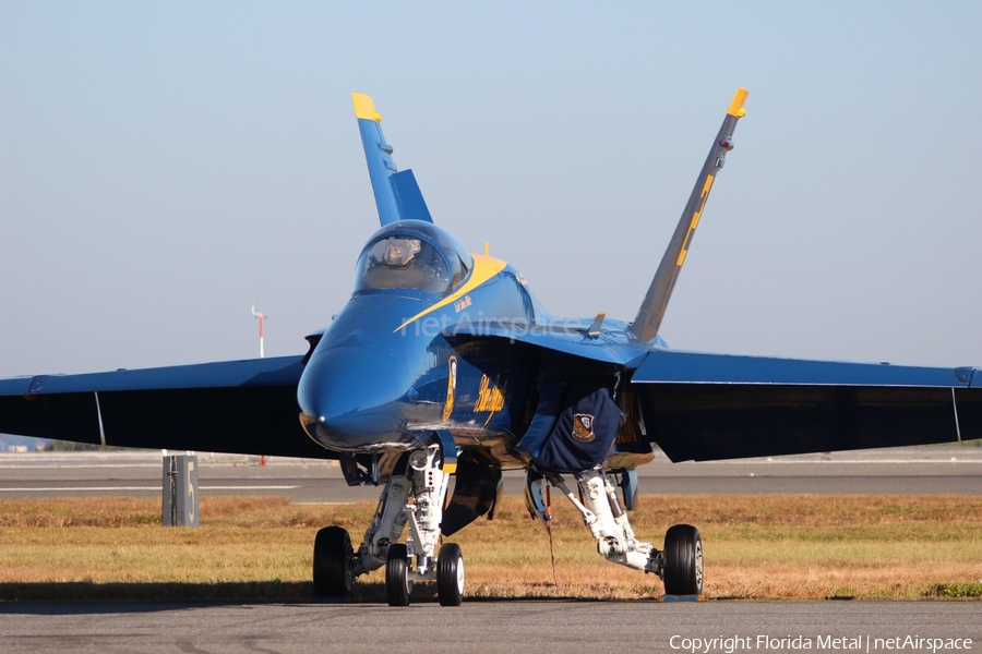 United States Navy McDonnell Douglas F/A-18A Hornet (162437) | Photo 484687
