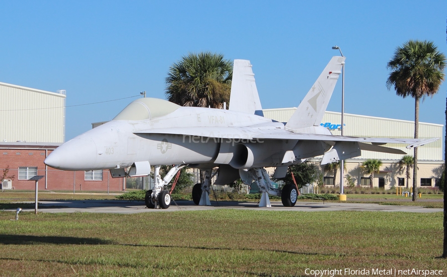 United States Navy McDonnell Douglas F/A-18A Hornet (162462) | Photo 337413