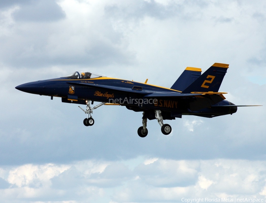 United States Navy McDonnell Douglas F/A-18A Hornet (163106) | Photo 374029