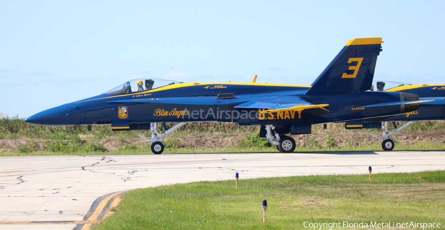 United States Navy McDonnell Douglas F/A-18C Hornet (163439) | Photo 485553