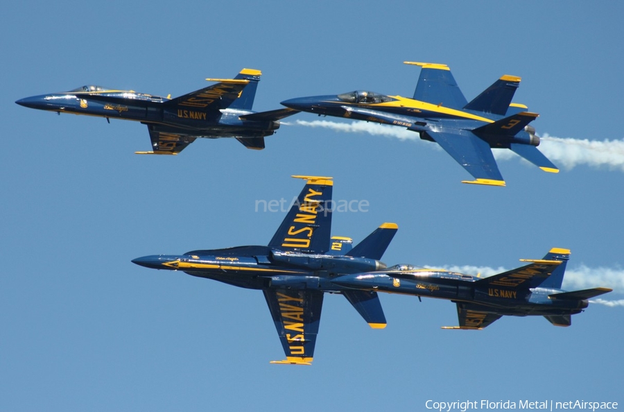 United States Navy McDonnell Douglas F/A-18C Hornet (163442) | Photo 485556